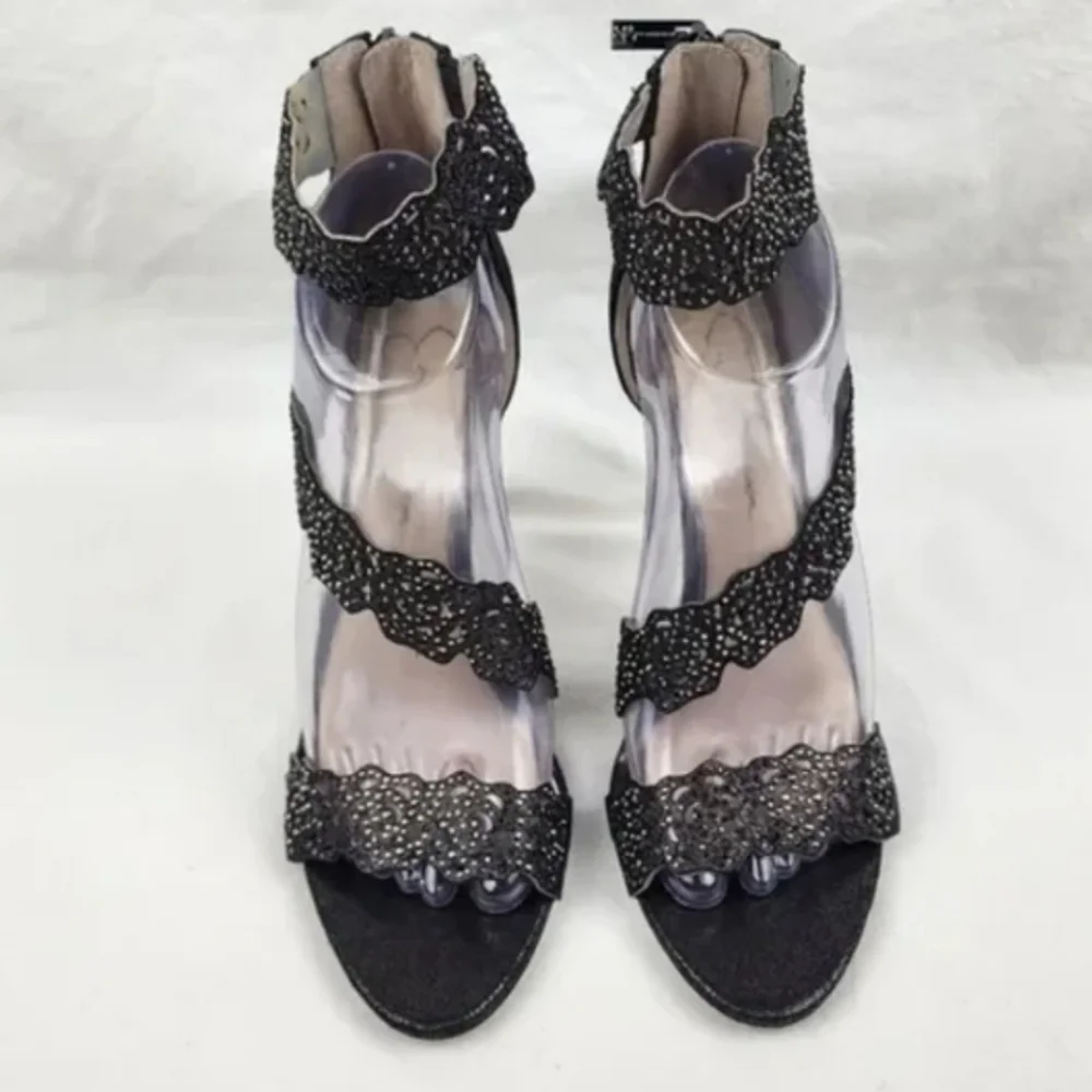 Jessica Simpsons Geela Heels Sandals